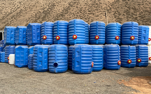 雨水收集与利用：万科华洁康县塑料桶提供创新解决方案