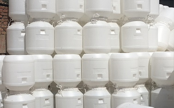 康县塑料桶耐化学腐蚀性能选择指南